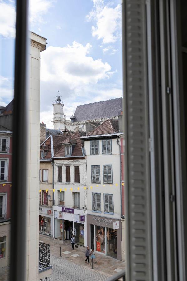 Exceptionnel Appart Haussmannien Au Coeur De Ville トロワ エクステリア 写真